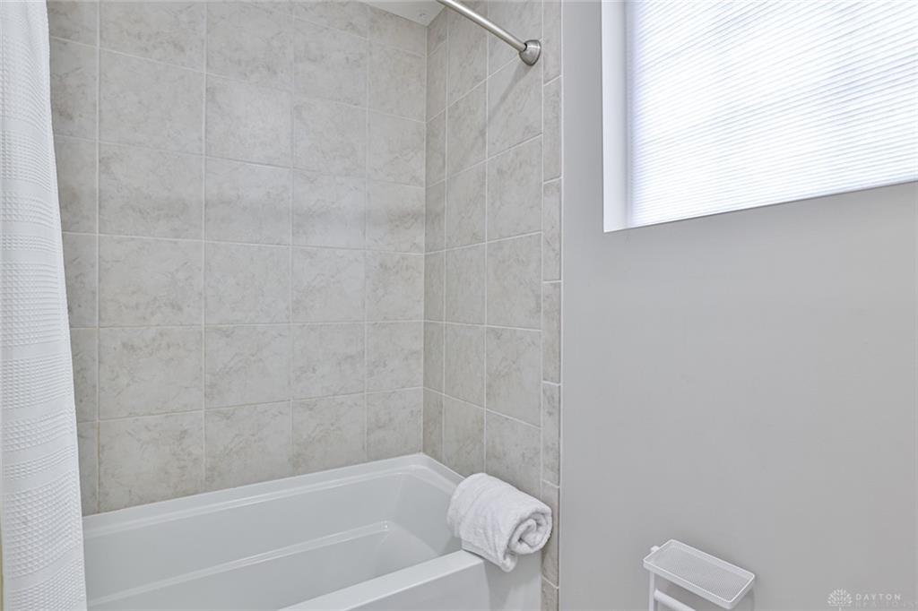 684 Newton Property Photo 41