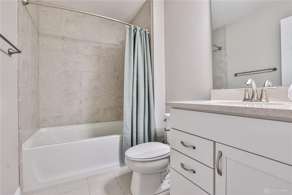 684 Newton Property Photo 46
