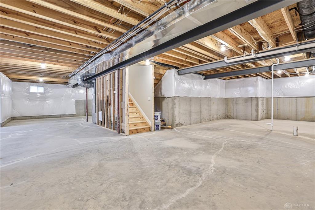 684 Newton Property Photo 48