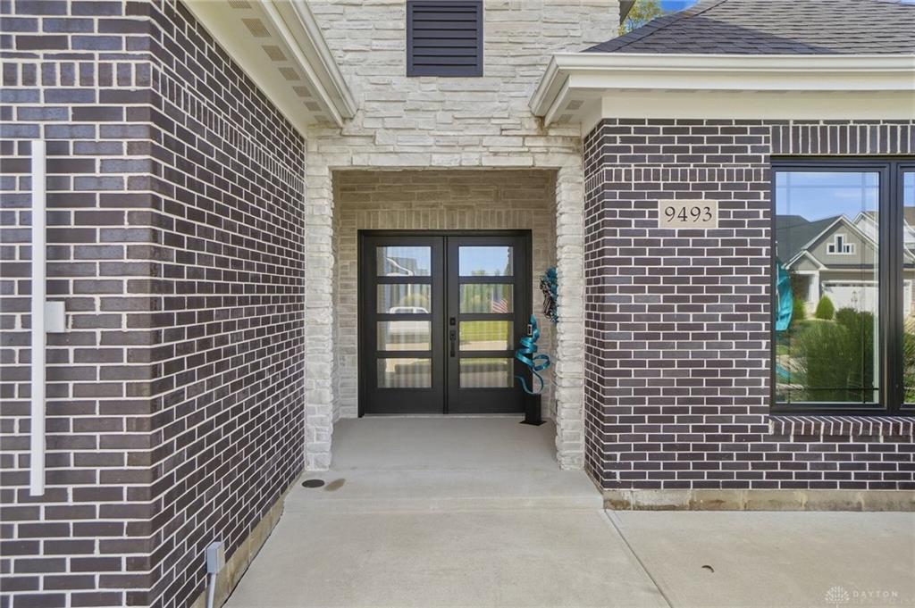 9493 Monaco Property Photo 5