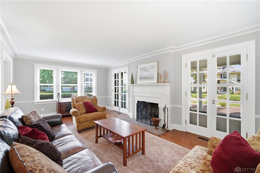 1630 S Main Property Photo 5