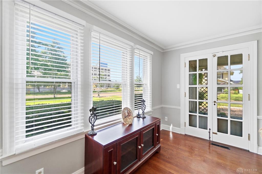 1630 S Main Property Photo 12