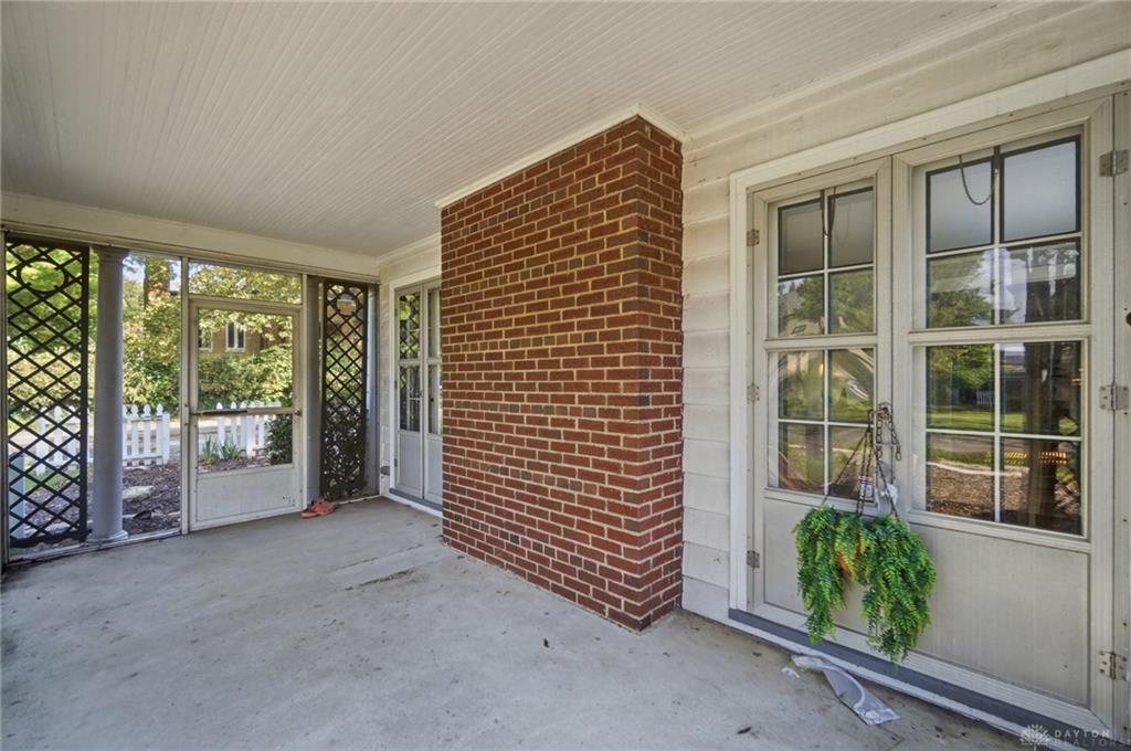 1630 S Main Property Photo 13