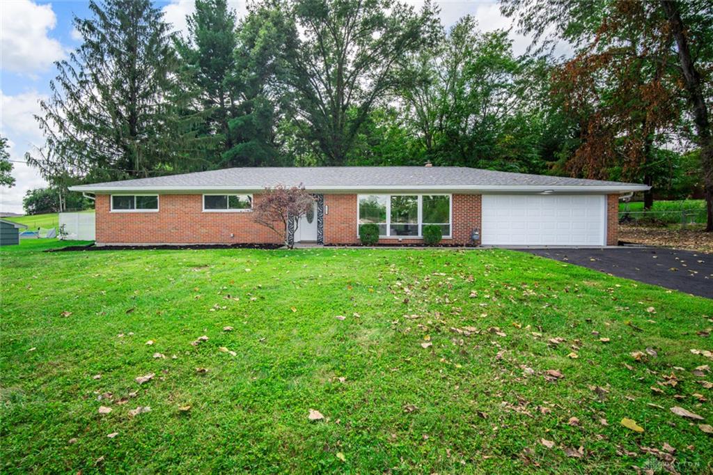 2743 Ironwood Property Photo 1