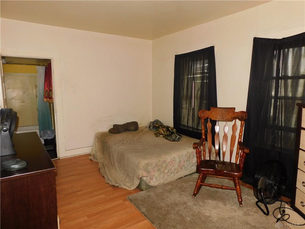 1832 Warder Property Photo 11