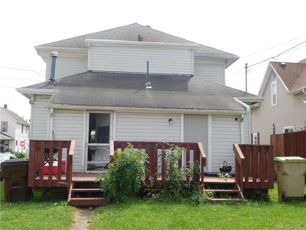 1832 Warder Property Photo 23