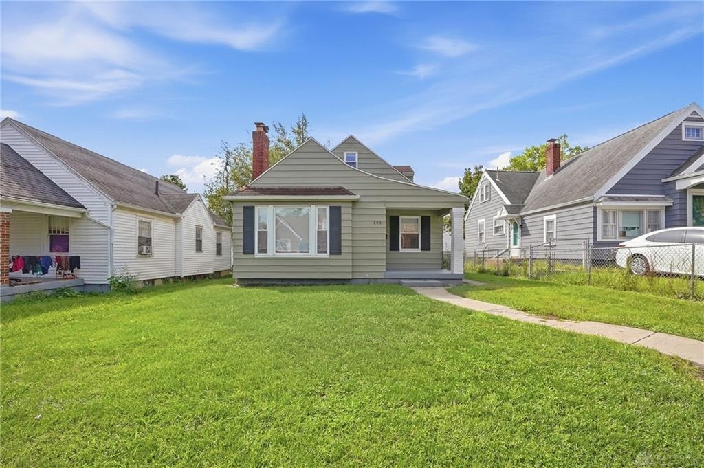144 Niagara Property Photo 3