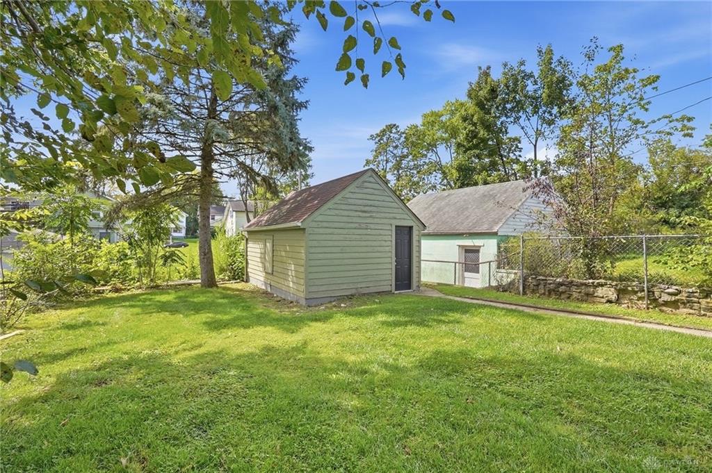 144 Niagara Property Photo 26