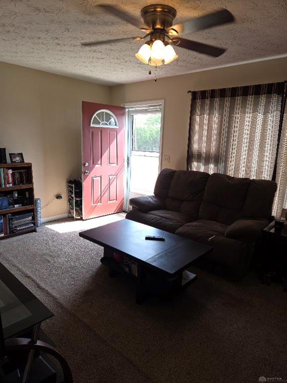 2365 E Dorothy Property Photo 6