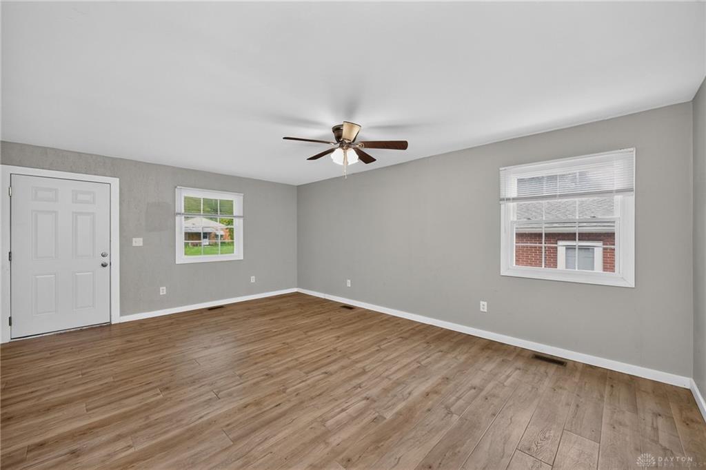 6240 Carmin Property Photo 12