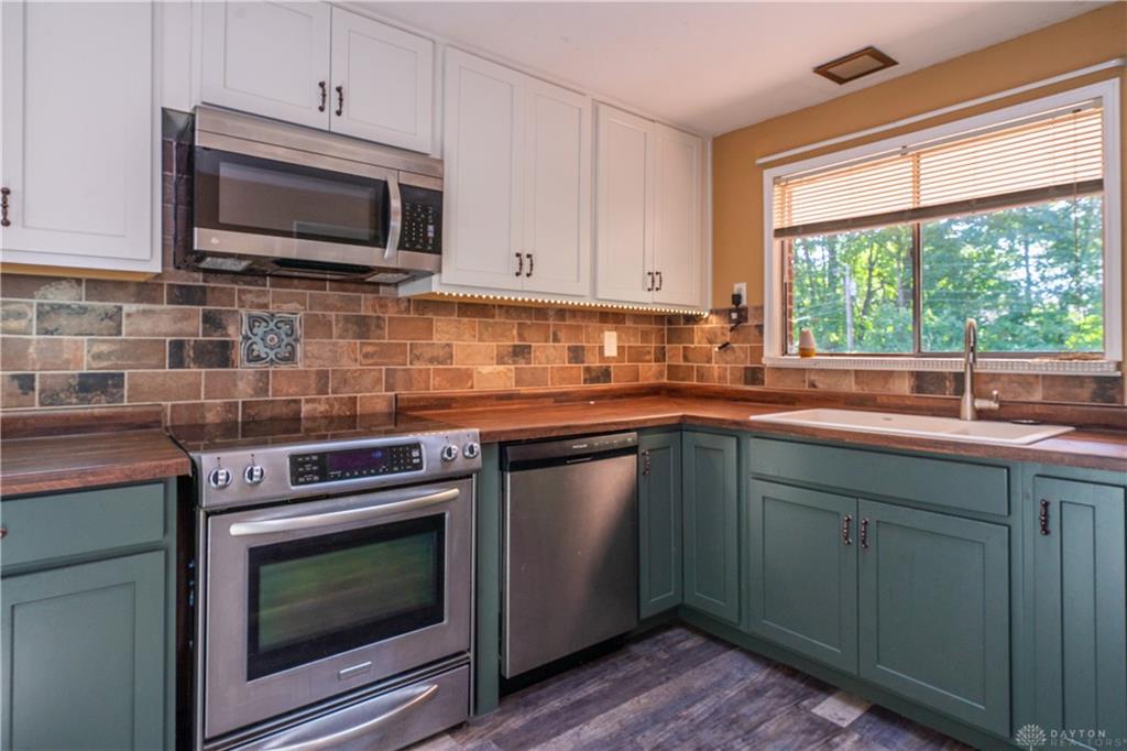 712 Peach Orchard Property Photo 13