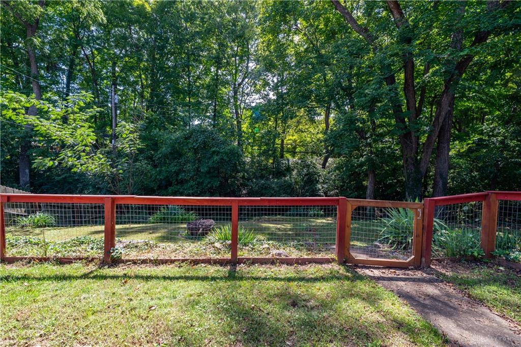 712 Peach Orchard Property Photo 39