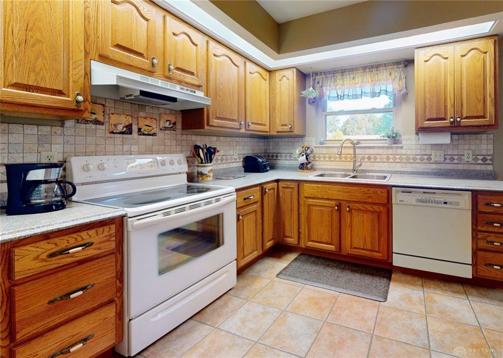 8972 Deep Forest Property Photo 10