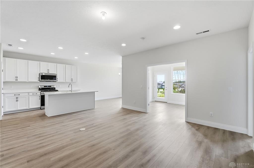 4270 Ellason Property Photo 35