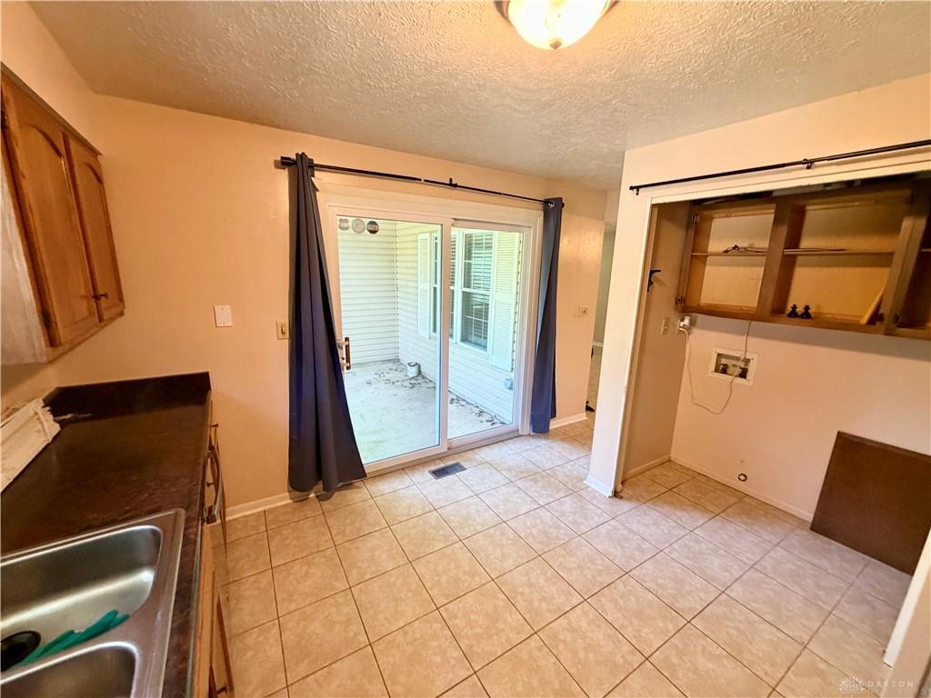 6371 Braxton Property Photo 17