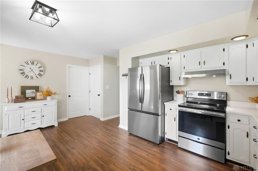 2825 Walford Property Photo 9