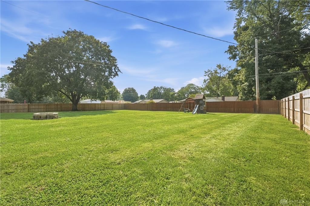 2825 Walford Property Photo 38