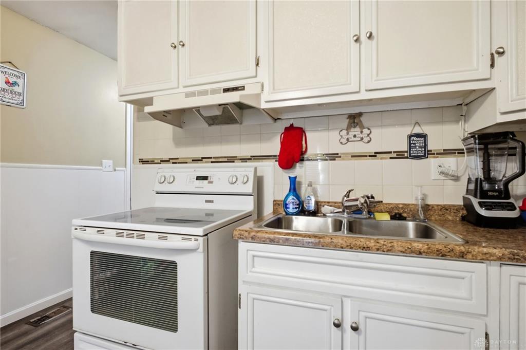 2921 Telhurst Property Photo 11