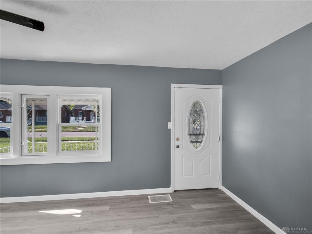 701 16th Property Photo 6