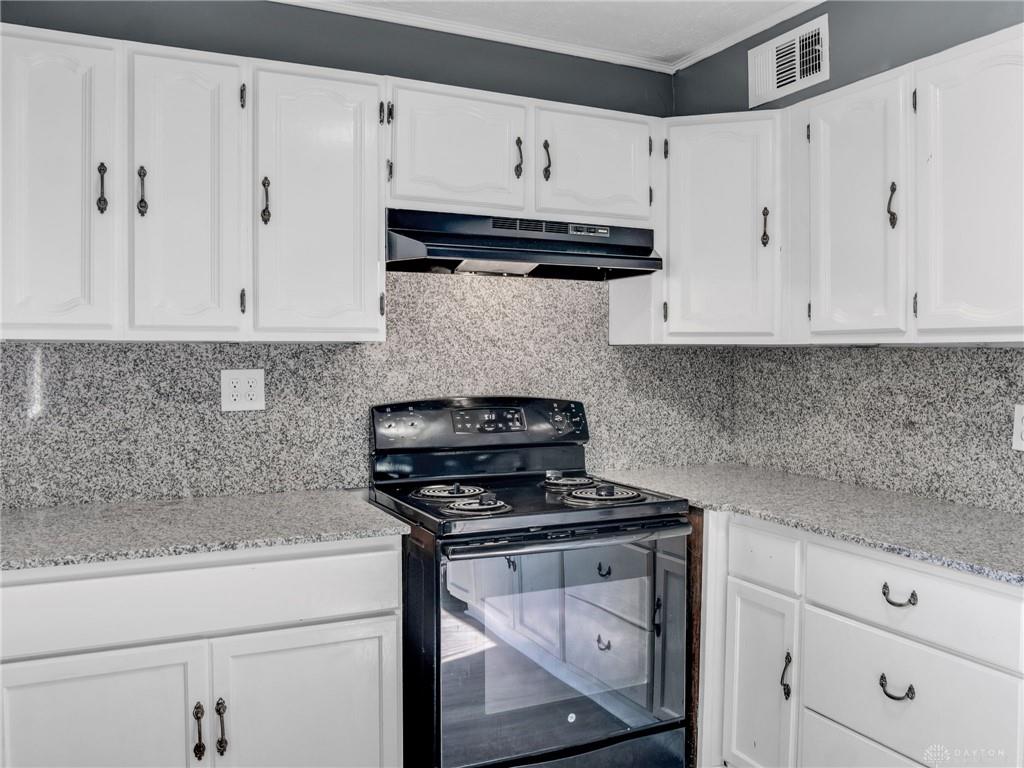 701 16th Property Photo 31