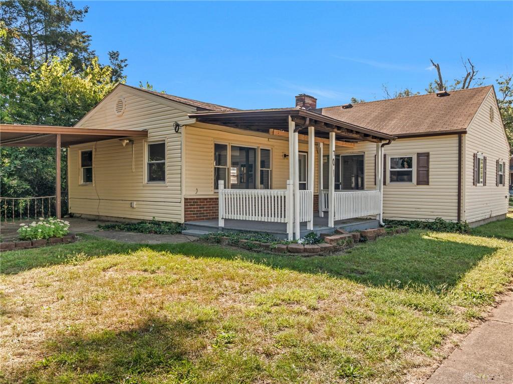 701 16th Property Photo 34