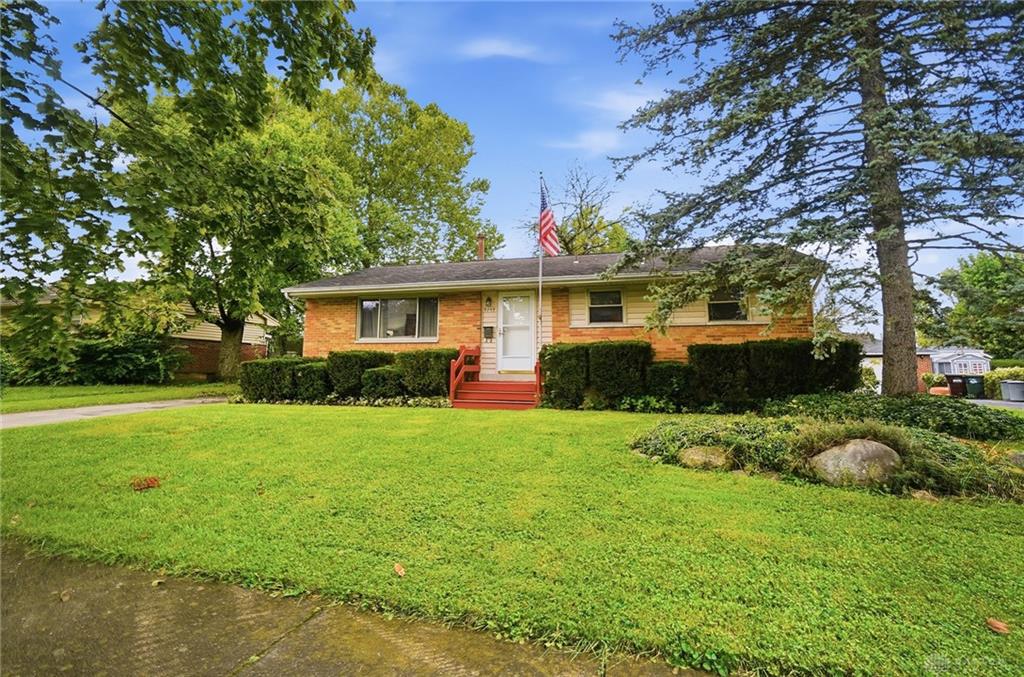 4749 Archmore Property Photo 1