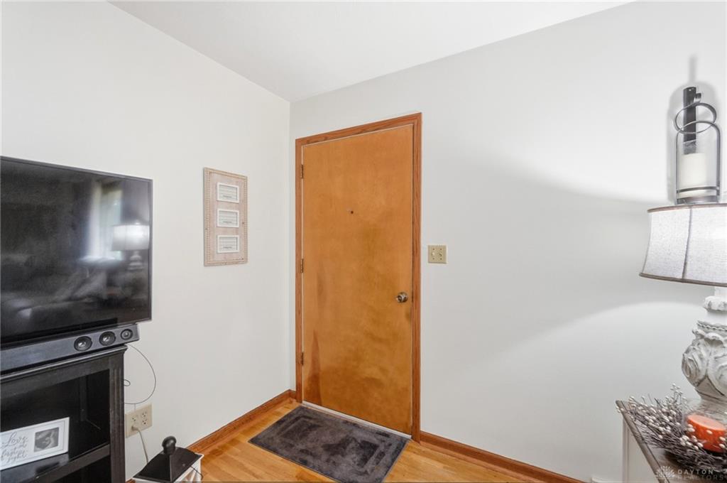 4749 Archmore Property Photo 3
