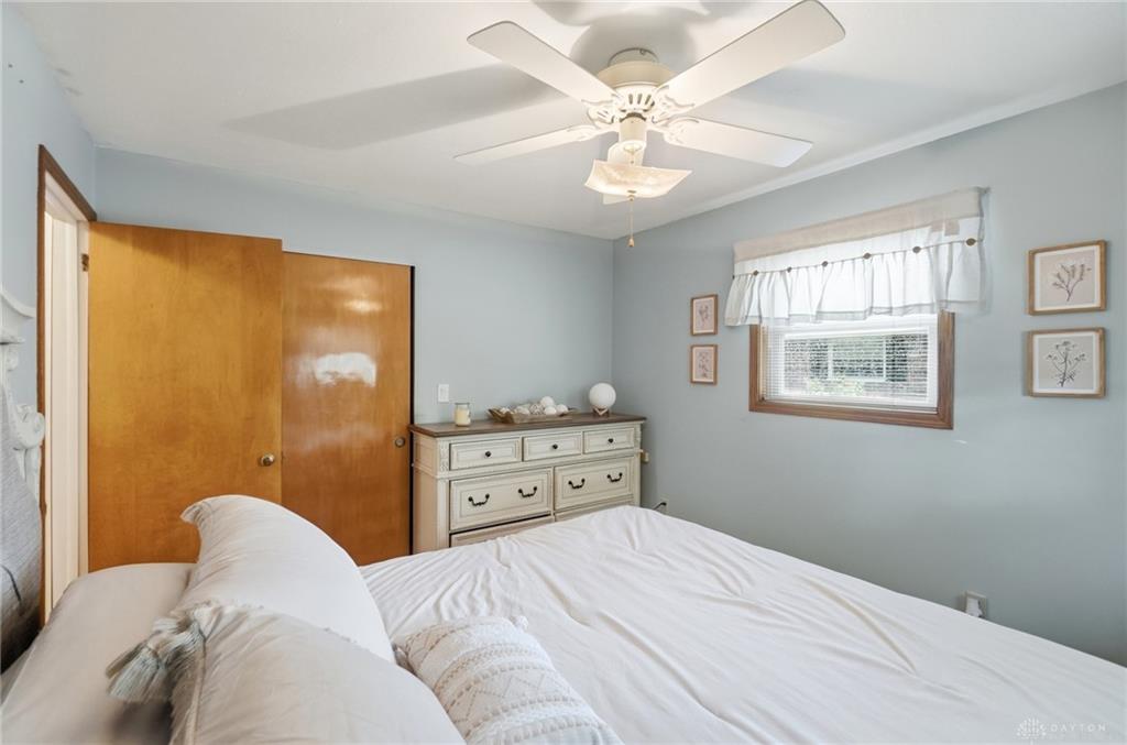 4749 Archmore Property Photo 15