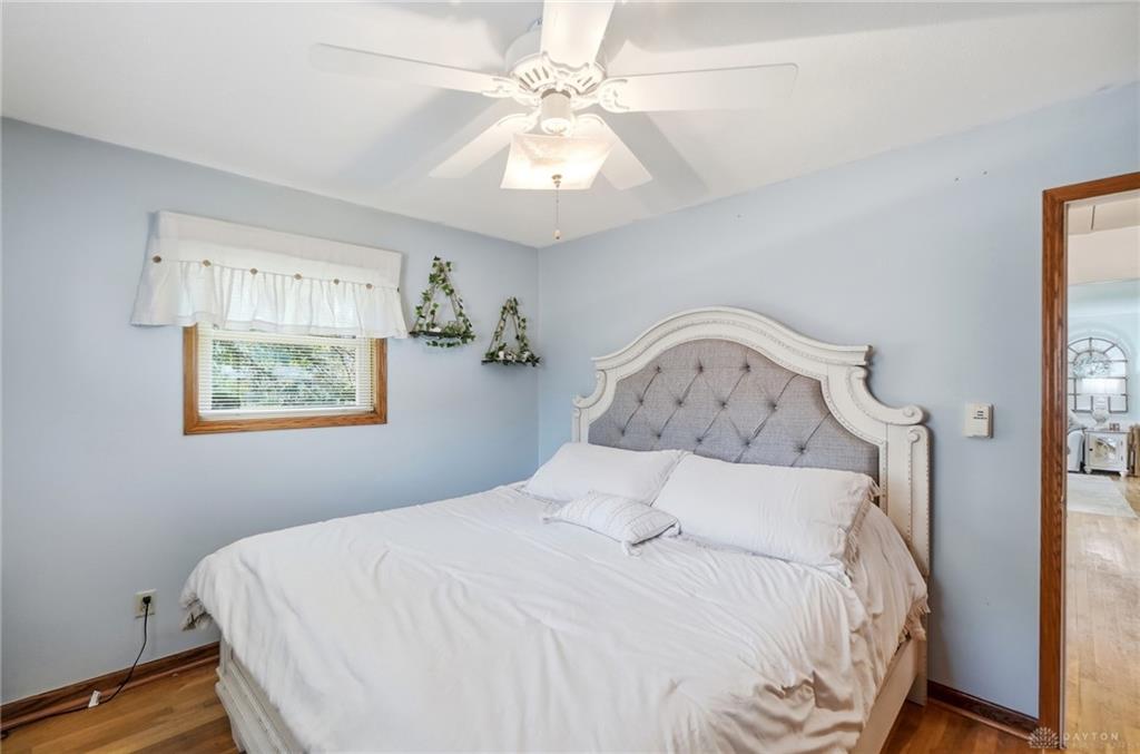 4749 Archmore Property Photo 17