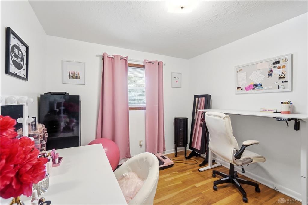 4749 Archmore Property Photo 22