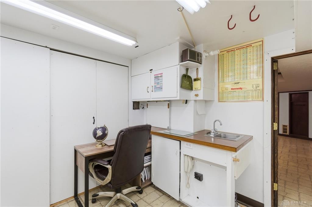 4749 Archmore Property Photo 40