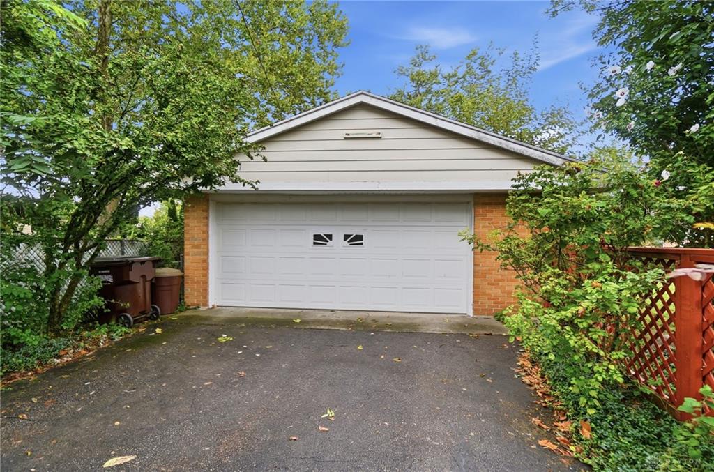 4749 Archmore Property Photo 48