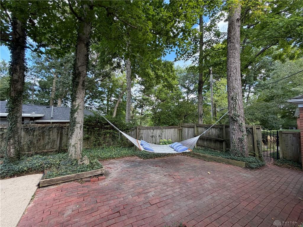 1150 Westridge Property Photo 6