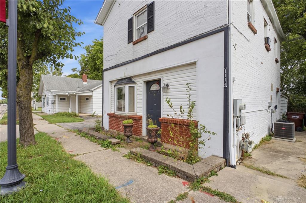 111 S Main Property Photo 1