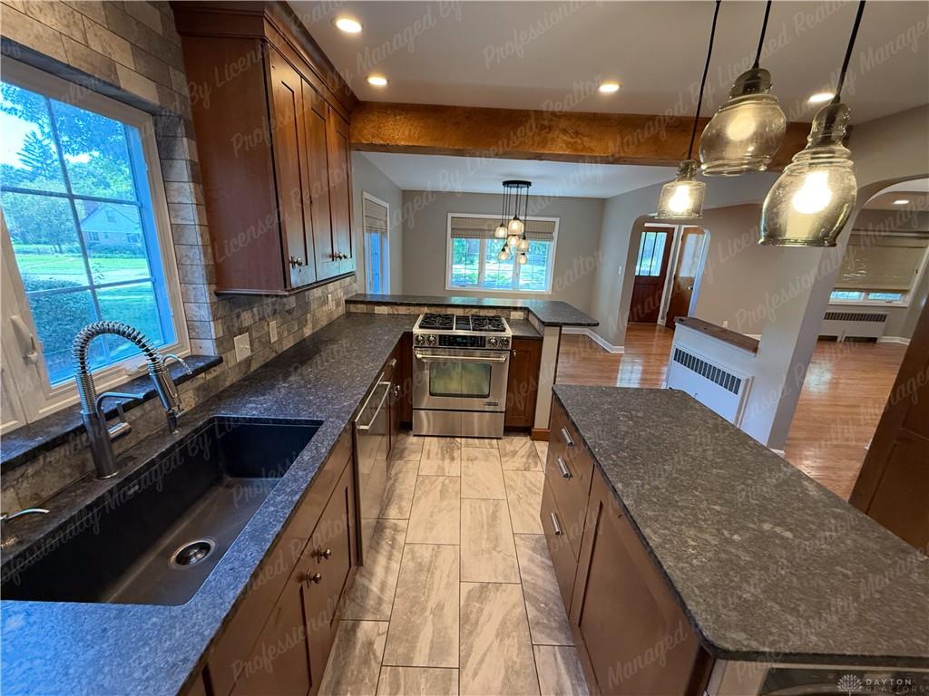 333 Thruston Property Photo 20