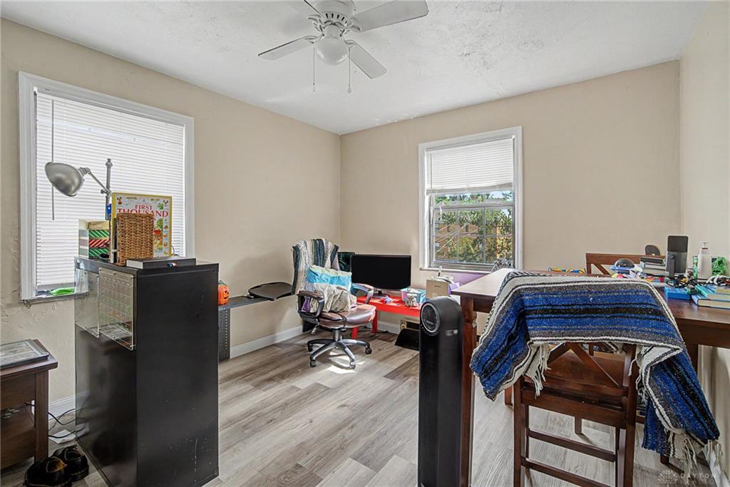 514 Wiltshire Property Photo 9