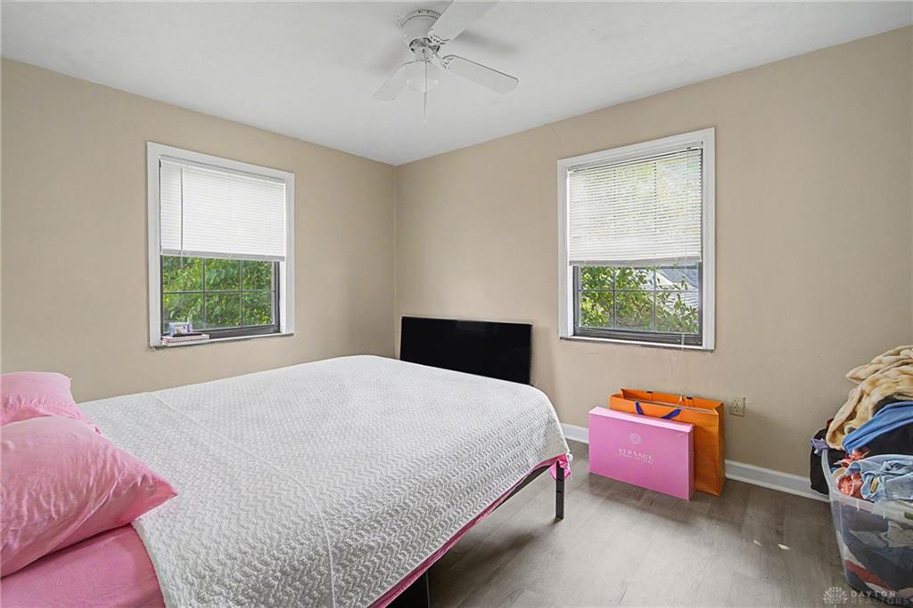 514 Wiltshire Property Photo 16