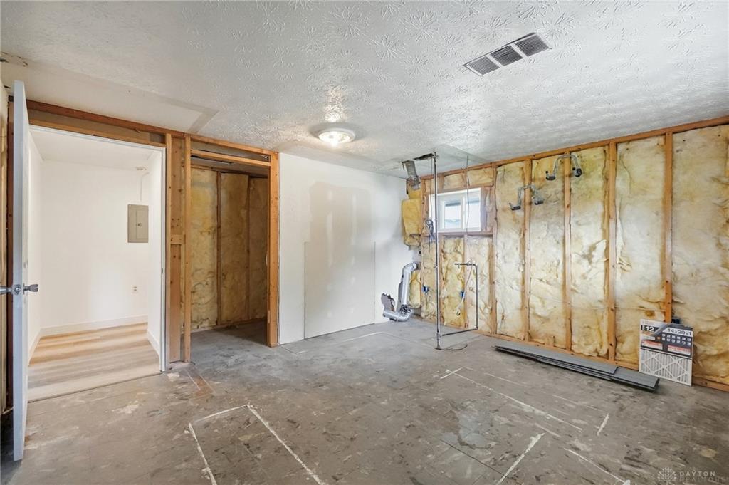 3659 Endover Property Photo 29