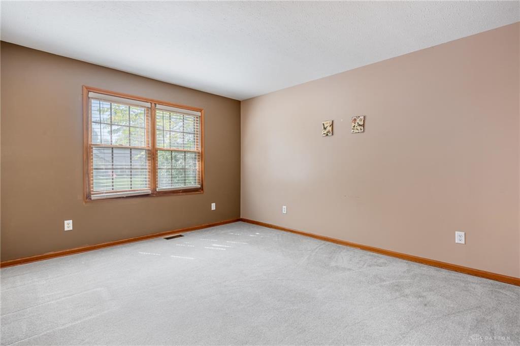 2895 Cobblestone Crossing Property Photo 15