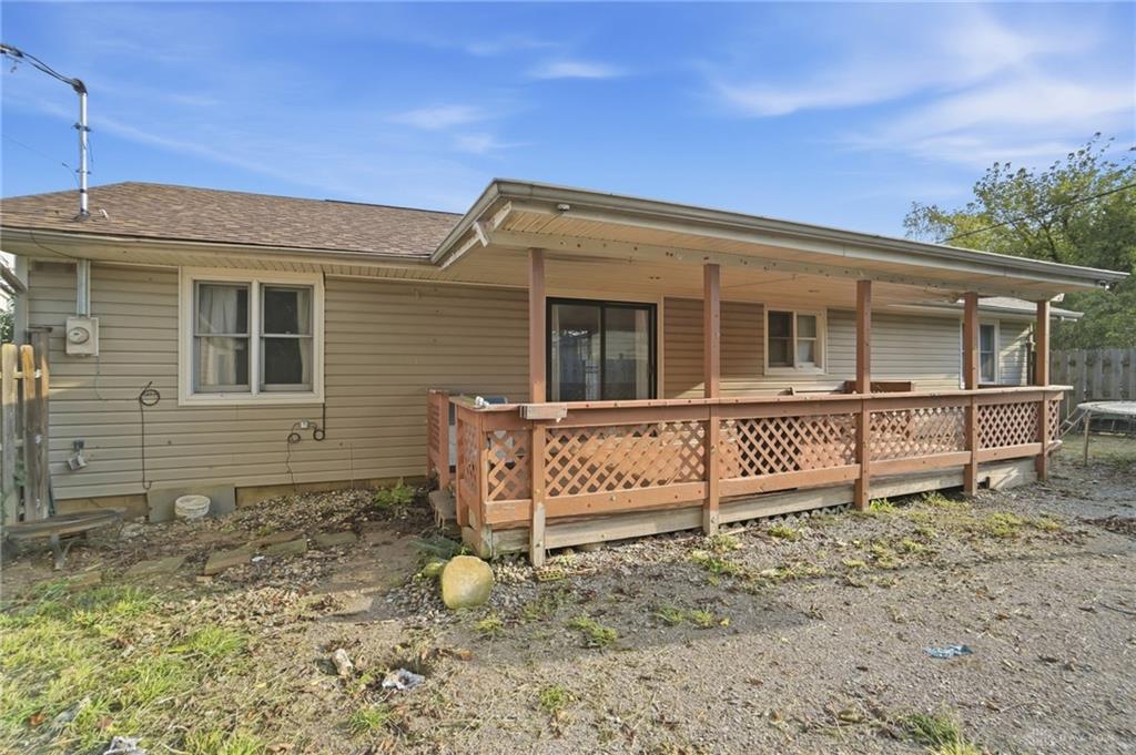 985 Saint Clair Property Photo 26