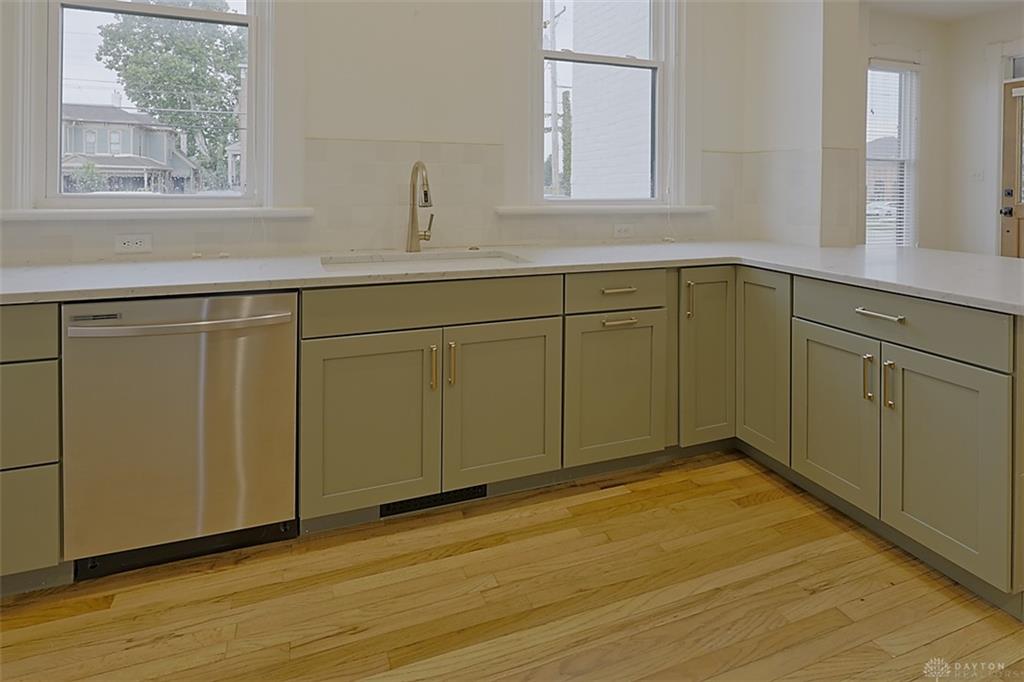 26 Short Property Photo 11