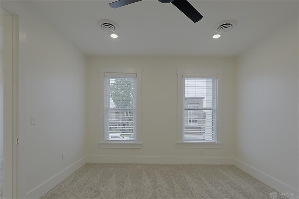 26 Short Property Photo 20