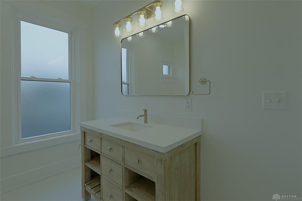 26 Short Property Photo 22