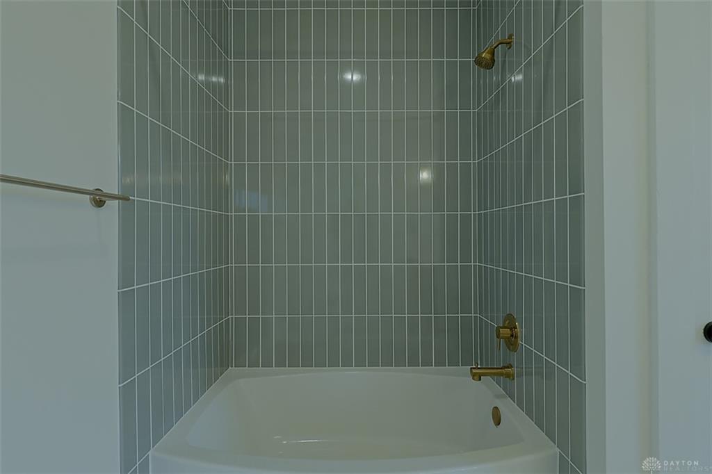 26 Short Property Photo 23