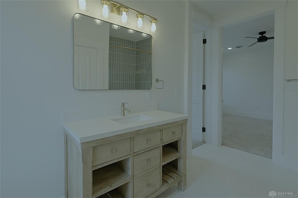 26 Short Property Photo 28