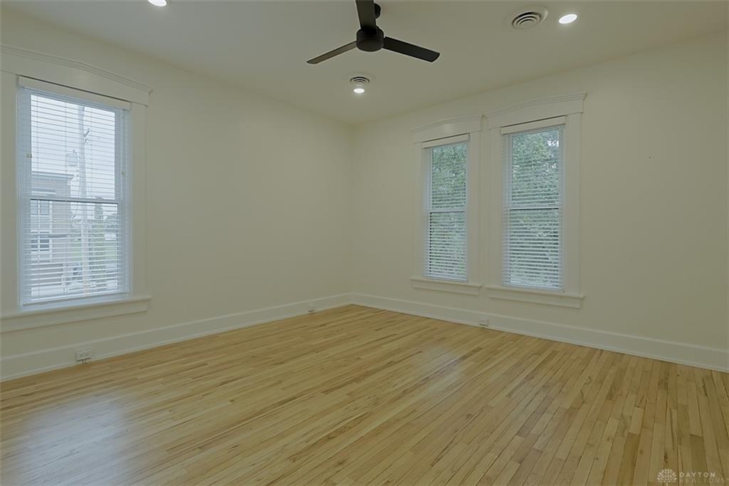 26 Short Property Photo 29