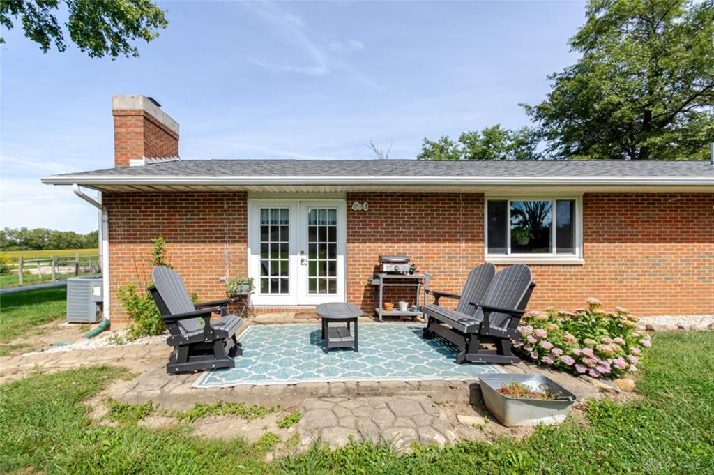 3370 Scheying Property Photo 24
