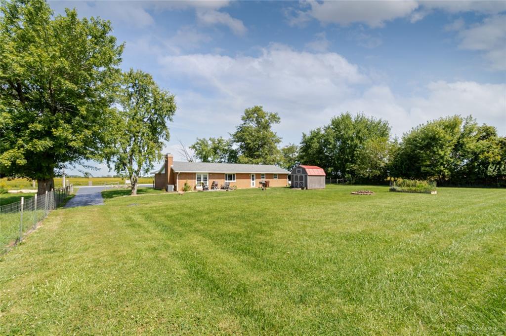 3370 Scheying Property Photo 28