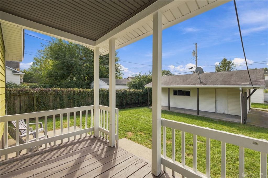 2015 Brookline Property Photo 16