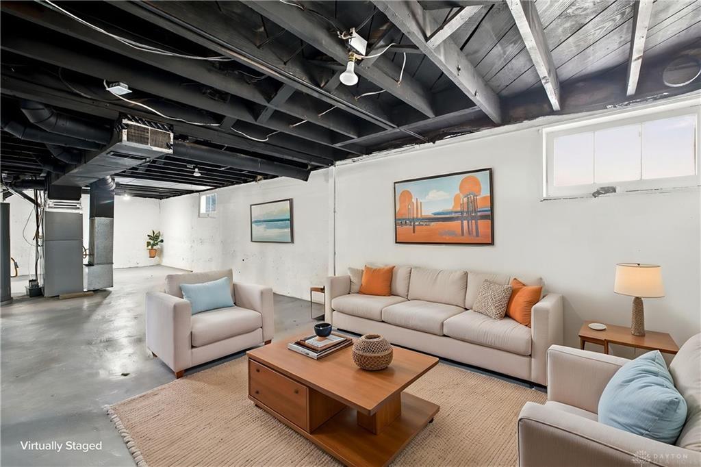 2015 Brookline Property Photo 28